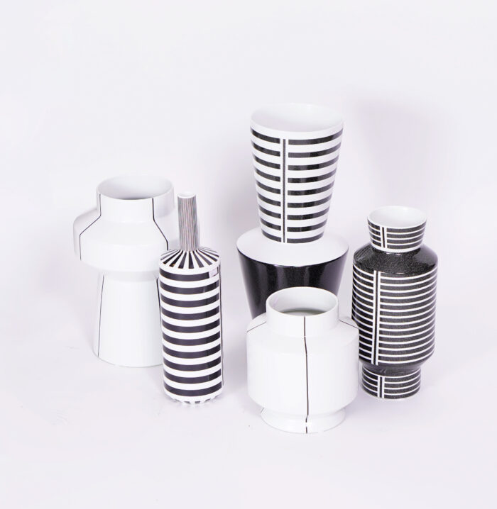 Vase Black and White (Set of 5)