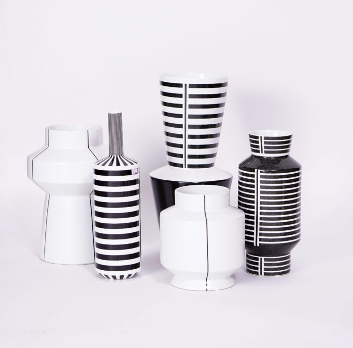 Vase Black and White (Set of 5)