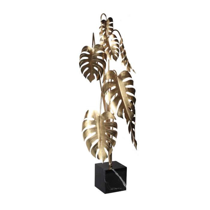 Tilman sculpture Gold