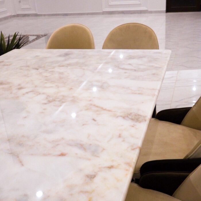 Malimbo dining table