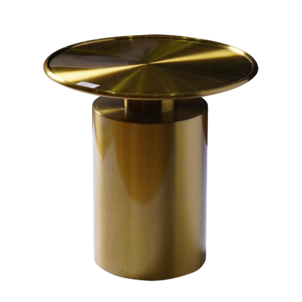 serving table