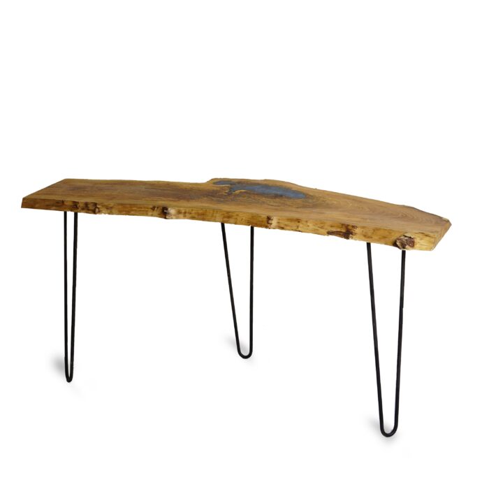 Side service table of natural wood