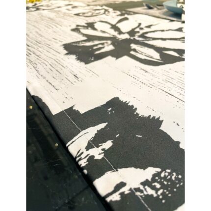 B&W Flower Tablecloth