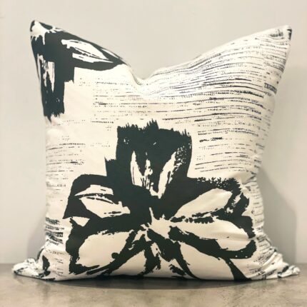 B&W Cushion